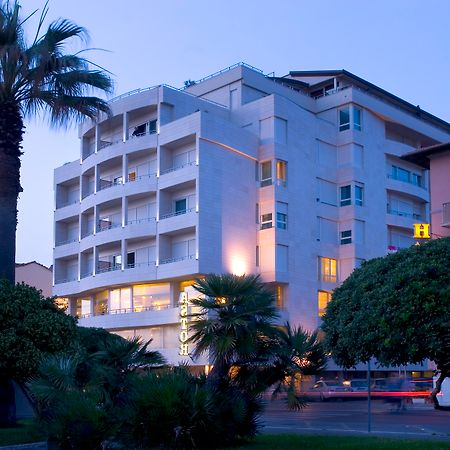 Hotel Sina Astor Viareggio Luaran gambar